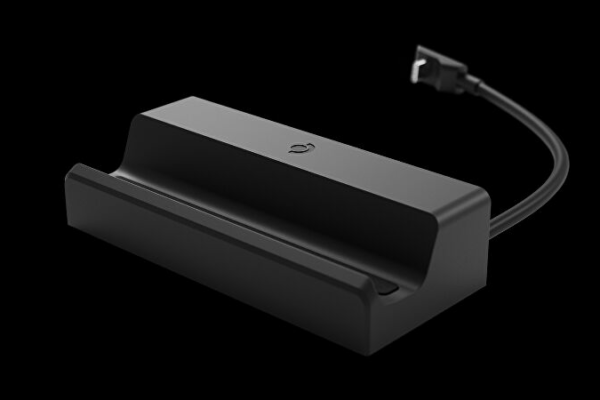 valve-have-much-delayed-steam-deck-docks-on-show-at-tokyo-game-show